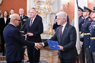 Pavel svolal jednání s ministrem kultury. Tématem bude financování ČT a ČRo
